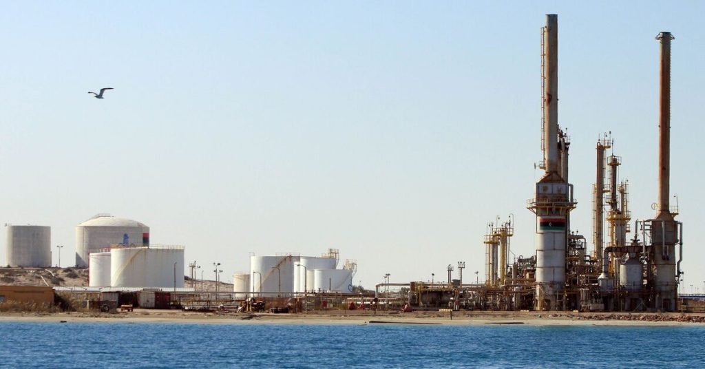 Egypt Turns to Libya for 10 Million Barrels of Strategic Oil Reserves